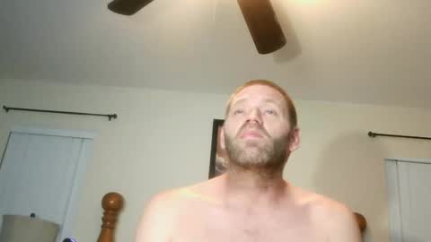 Snapshot of camb46ux1 chatting on 04.09.26 camb46ux1 online show from 04.09.26