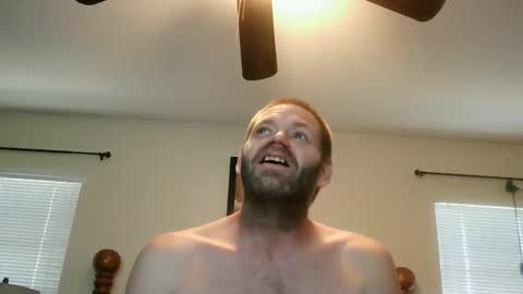 Snapshot of camb46ux1 chatting on 04.12.26 camb46ux1 online show from 04.12.26