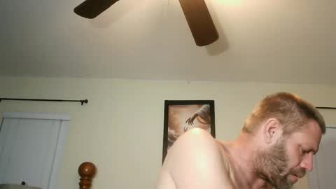 Snapshot of camb46ux1 chatting on 04.15.26 camb46ux1 online show from 04.15.26