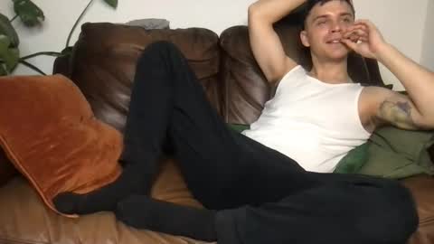 CamDoAttitude online show from 11.22.25