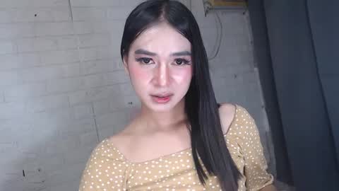 Snapshot of camela_star chatting on 12.30.24 camela_star online show from 12.30.24