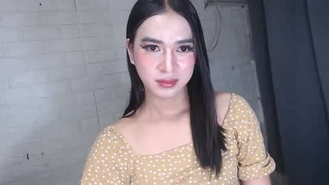 Snapshot of camela_star chatting on 12.31.24 camela_star online show from 12.31.24