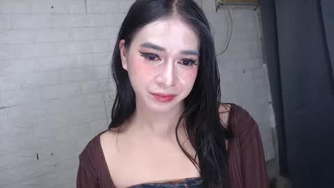 Snapshot of camela_star chatting on 12.31.24 camela_star online show from 12.31.24