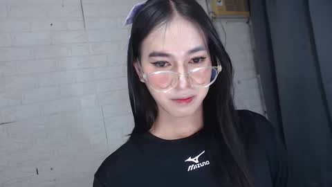 Snapshot of camela_star chatting on 01.15.25 camela_star online show from 01.15.25