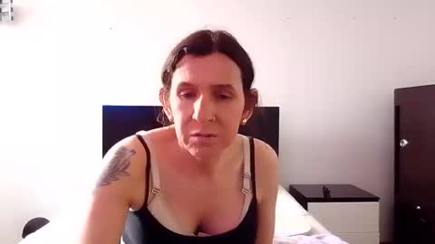 Mara Catalina Romero Ordez online show from 10.18.25