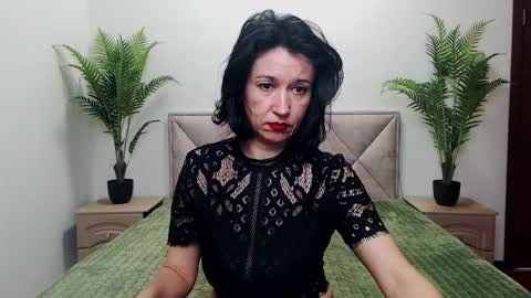 Cameronenns online show from 11.15.25