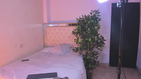 cami_betancurt online show from 01.18.26