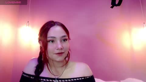 Snapshot of cami_fire chatting on 01.02.25 Cami online show from 01.02.25