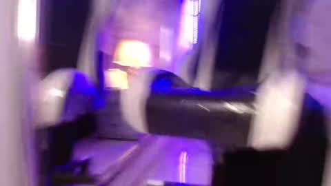   online show from 09.24.25