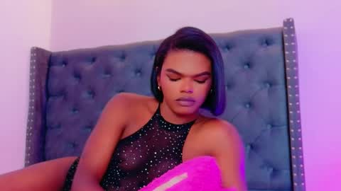 camiestrada online show from 10.01.25