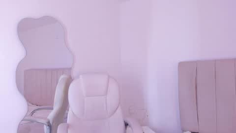 Cami online show from 01.06.25