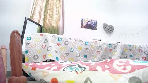 Snapshot of camila_cami chatting on 02.06.26 Camila online show from 02.06.26