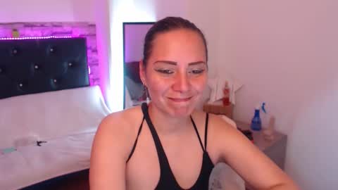 camila online show from 09.18.25