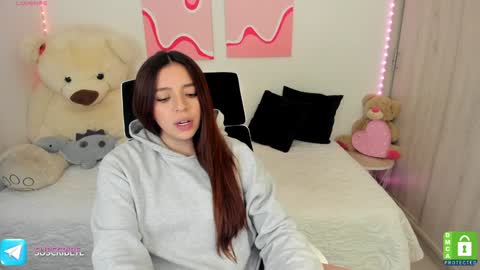  C A M I  online show from 12.27.24