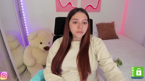  C A M I  online show from 02.06.25