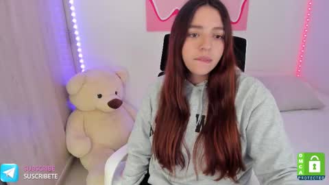  C A M I  online show from 02.18.25