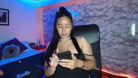 Snapshot of camila_iroose chatting on 02.09.26 Camila Roose online show from 02.09.26