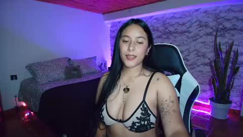 Camila Roose online show from 06.20.26