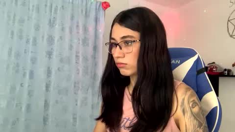 Camila online show from 11.03.25