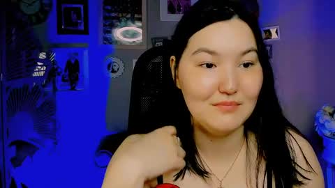 camilamartiez online show from 04.12.26