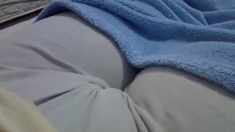 flash 50 tokens BIG CLIT  tits pussy. masturbation big clit 150 tokens fingers inside pussy 1000 tk  pump big clit 300 tk online show from 02.26.26