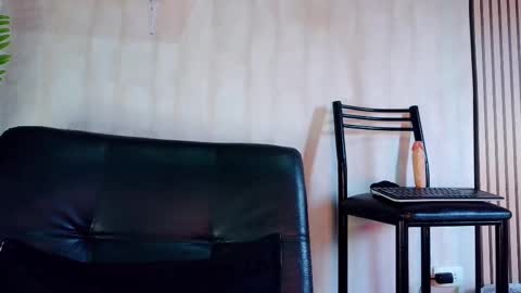 Snapshot of camilarose_oli chatting on 01.18.25 camilarose_oli online show from 01.18.25