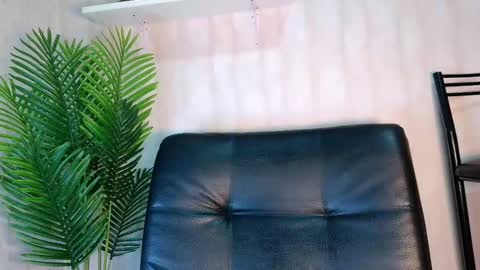 Snapshot of camilarose_oli chatting on 01.19.25 camilarose_oli online show from 01.19.25