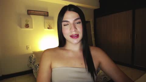 X IGcamiryan01 online show from 12.07.24