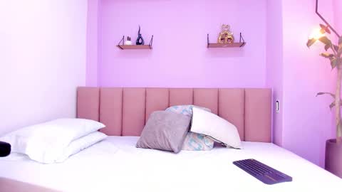 camila online show from 03.18.26