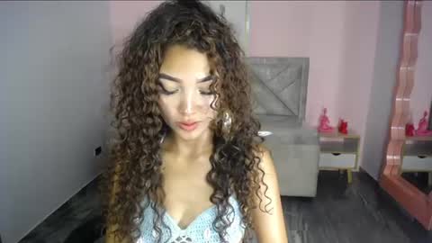 Snapshot of camilavixen_ch chatting on 07.06.26 camila online show from 07.06.26
