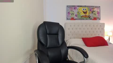 Snapshot of camileangel chatting on 03.07.25 online show from 03.07.25