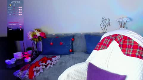 Snapshot of camilla__1one chatting on 01.21.25 camilla__1one online show from 01.21.25
