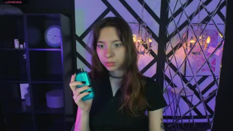 Camilla online show from 04.05.26