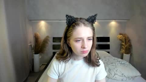 Camilla online show from 10.08.25