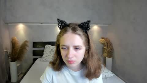 Camilla online show from 10.09.25