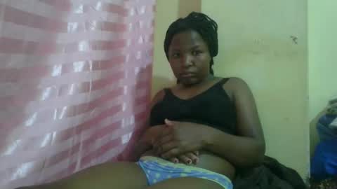 Snapshot of camillah_sweet chatting on 11.28.25 camillah_sweet online show from 11.28.25