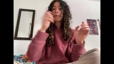 Snapshot of camille_delrey chatting on 10.21.25 Camille online show from 10.21.25