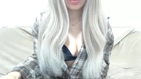 CamilleBunny online show from 02.20.26