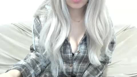 CamilleBunny online show from 02.25.26