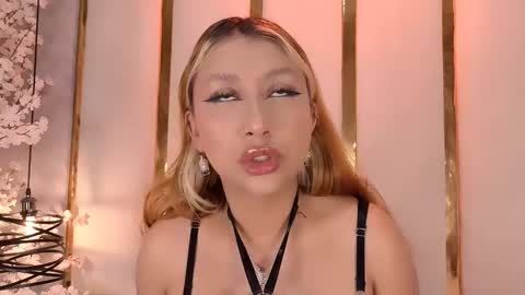  camille milano  online show from 10.20.25