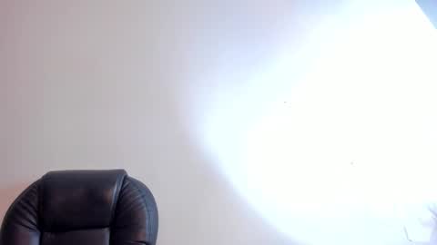 C A M I L L E N    Help me get to the top online show from 01.26.25