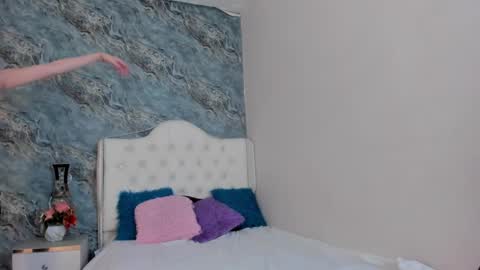 C A M I L L E N    Help me get to the top online show from 01.31.25