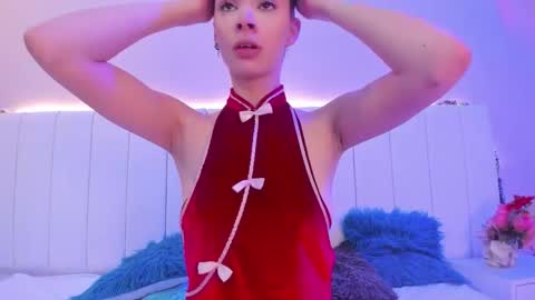 C A M I L L E N    Help me get to the top online show from 11.29.25