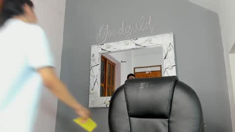 Camillo Virgil online show from 10.07.25