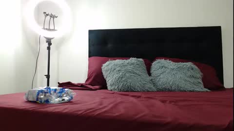 Snapshot of camilo_contre21 chatting on 09.27.25 camilo_contre21 online show from 09.27.25