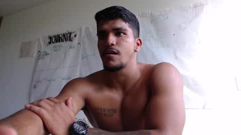Snapshot of camilo_contre21 chatting on 10.07.25 camilo_contre21 online show from 10.07.25