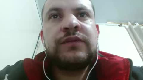 Snapshot of camiloking17 chatting on 12.13.24 camilo online show from 12.13.24