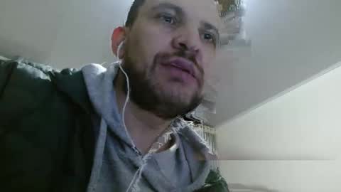 Snapshot of camiloking17 chatting on 01.24.25 camilo online show from 01.24.25