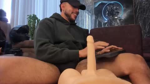 Snapshot of camilowatson chatting on 10.15.25 Camilo Watson online show from 10.15.25