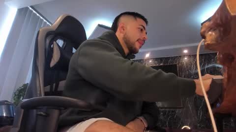 Snapshot of camilowatson chatting on 10.25.25 Camilo Watson online show from 10.25.25